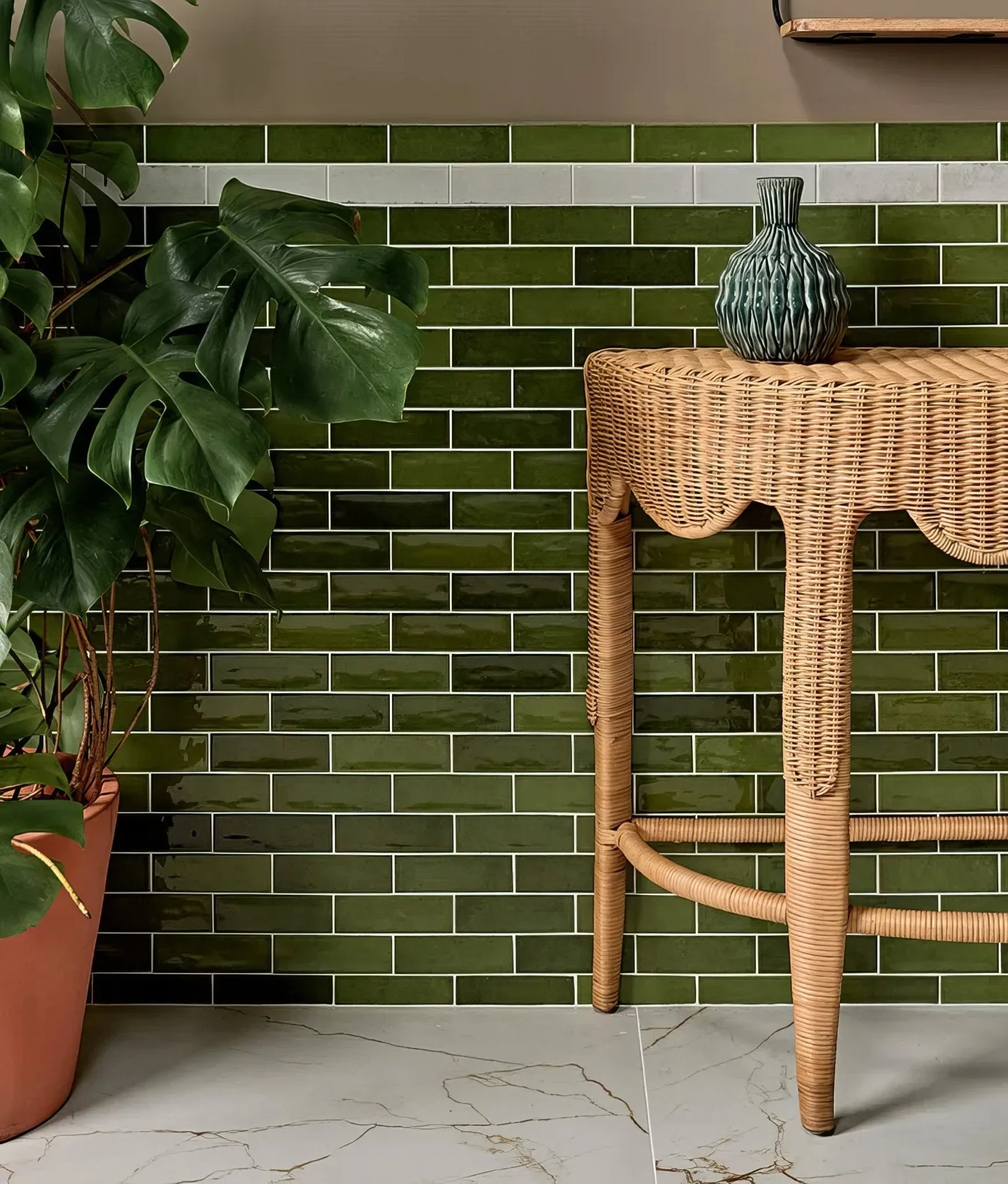 Petite Porcelain Gloss Olive