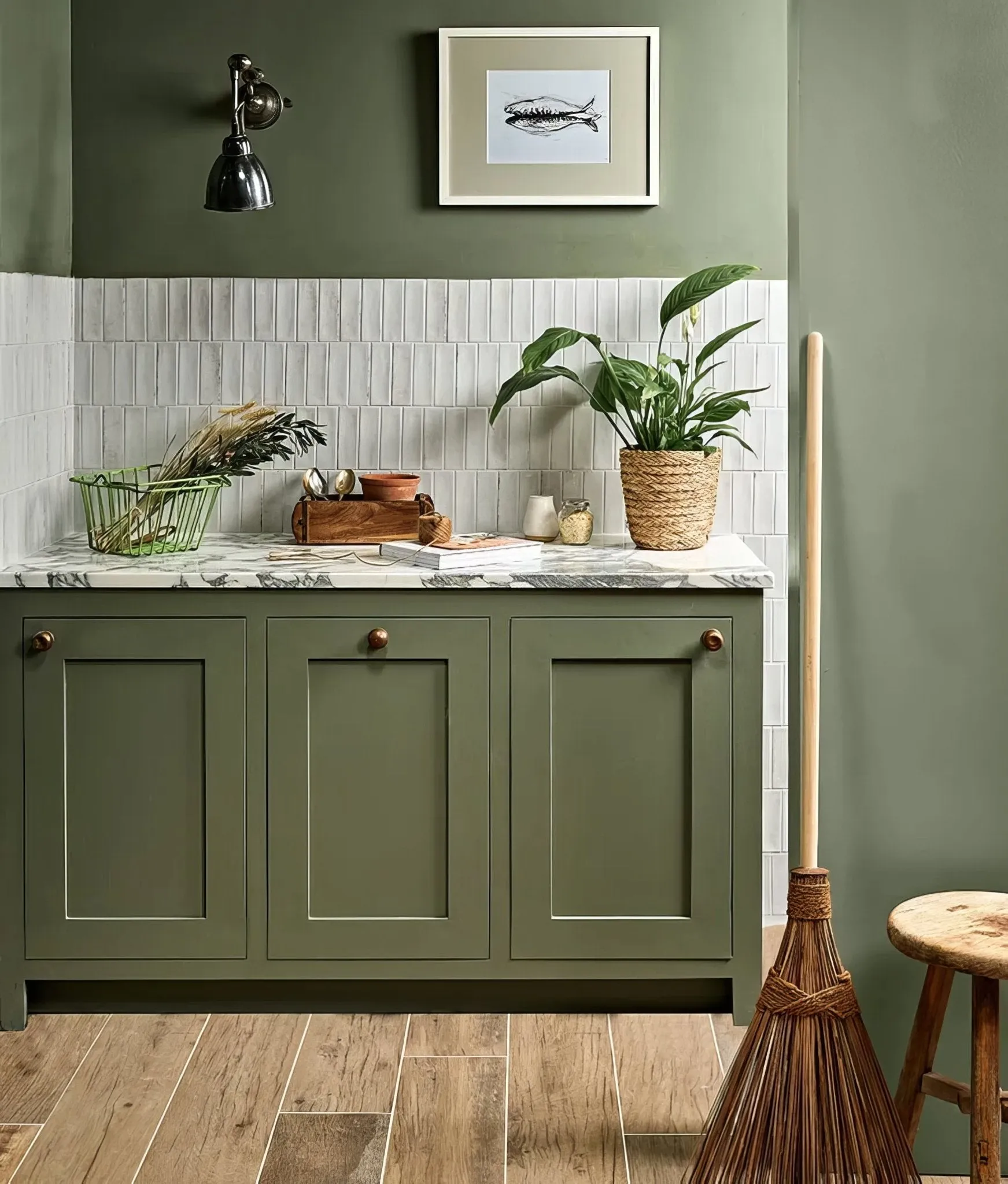 Petite Porcelain Gloss White