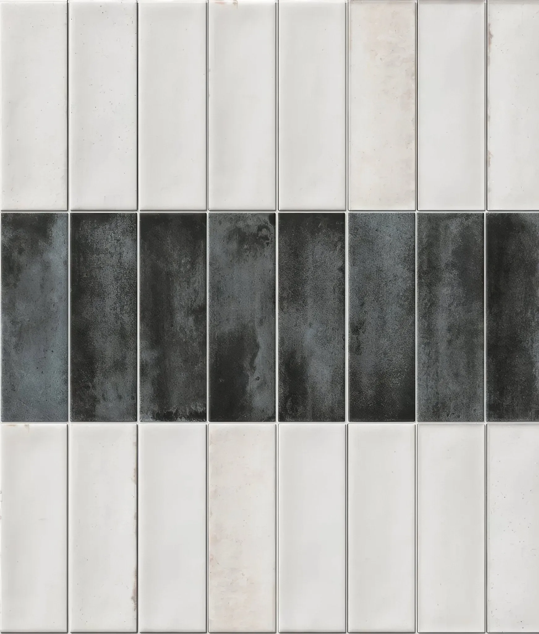 Petite Porcelain Matt Graphite