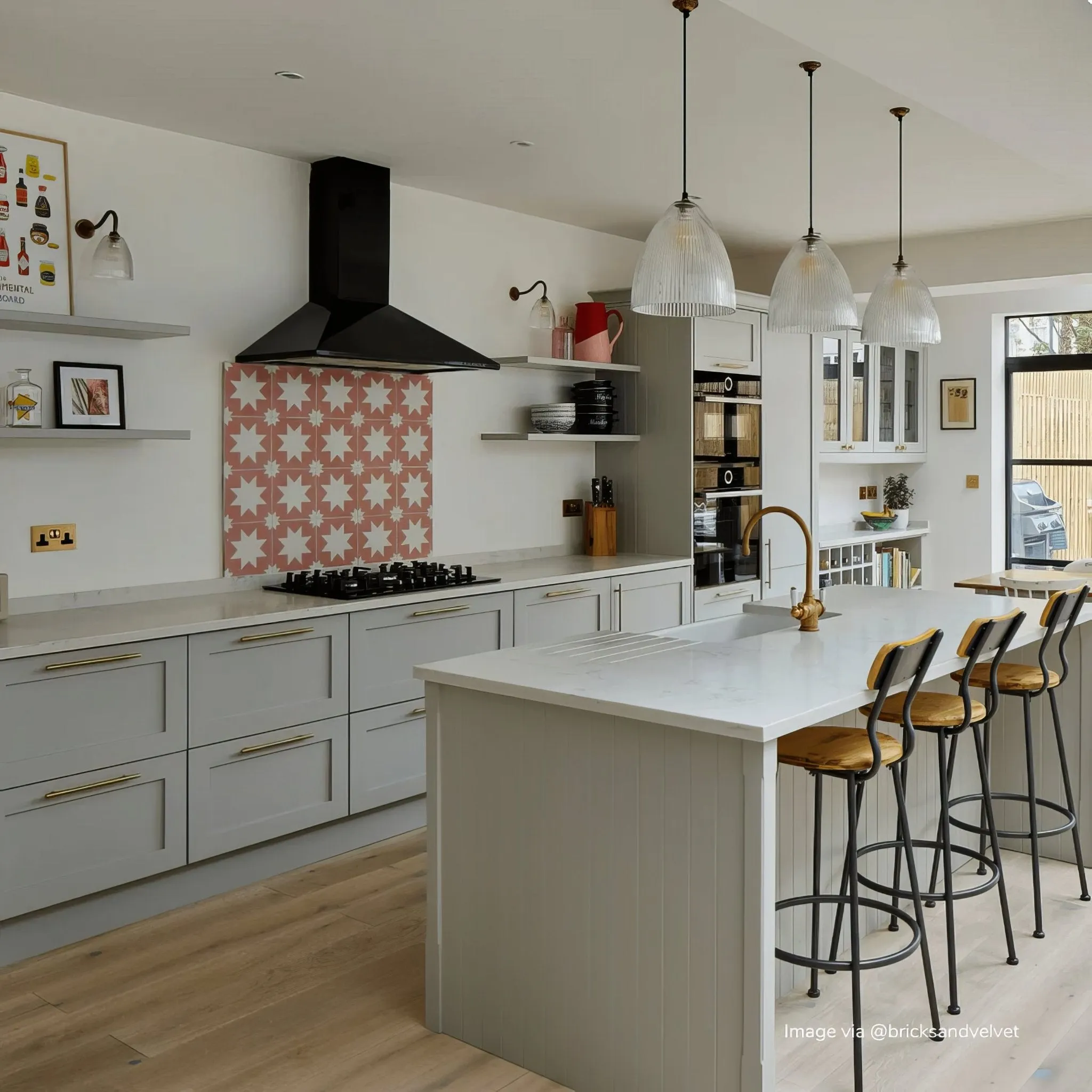 Pink Pradena Tile