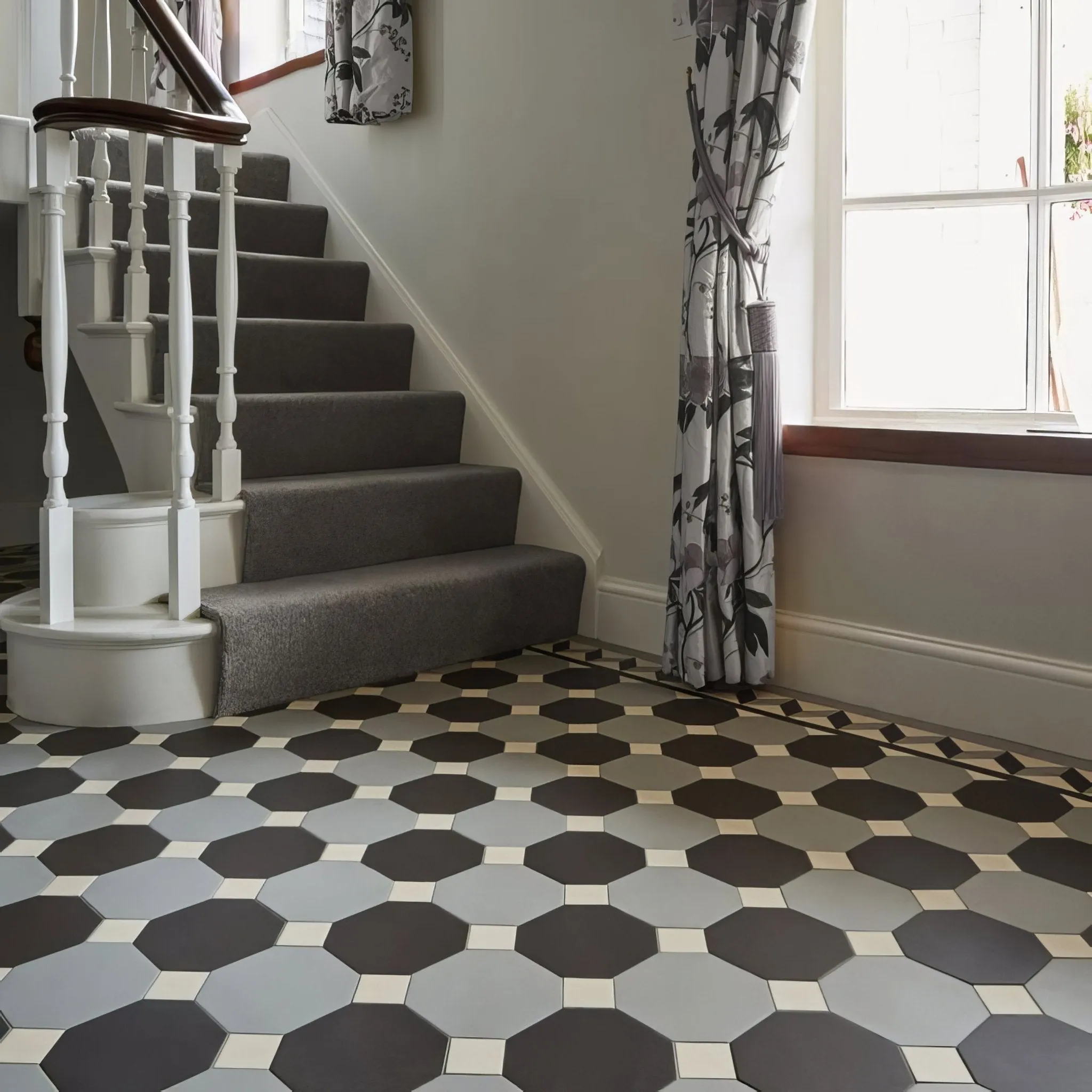 Pomeroy Black, Grey and Dover White