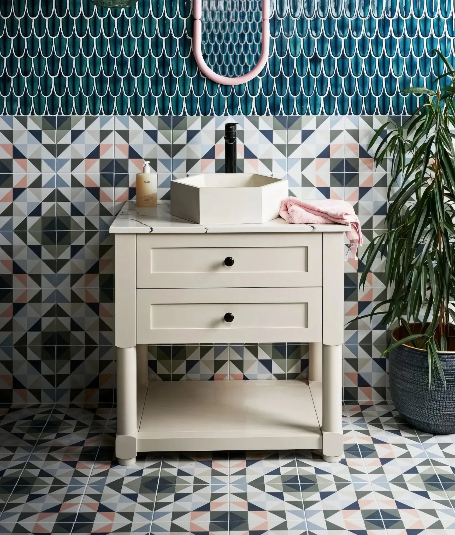 Preen Porcelain Mosaic Verdigris