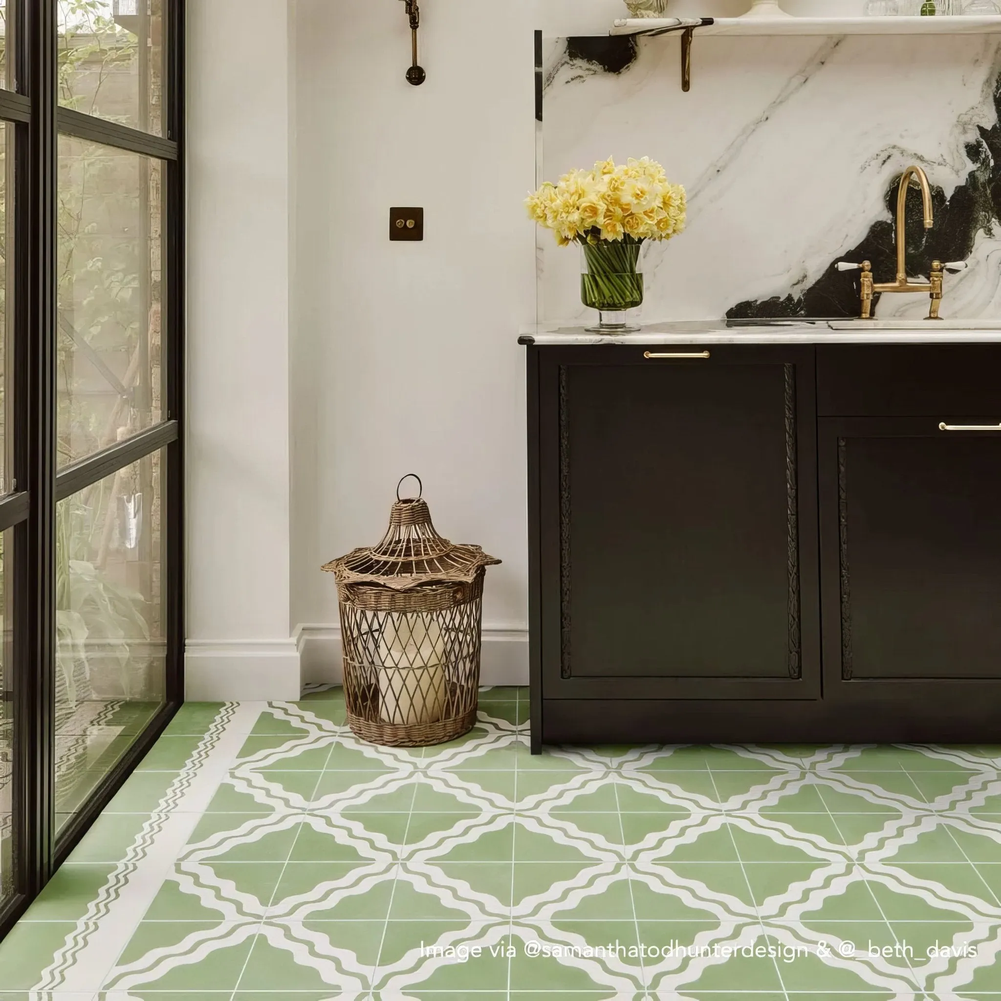 Ric Rac Fig Two Tile
