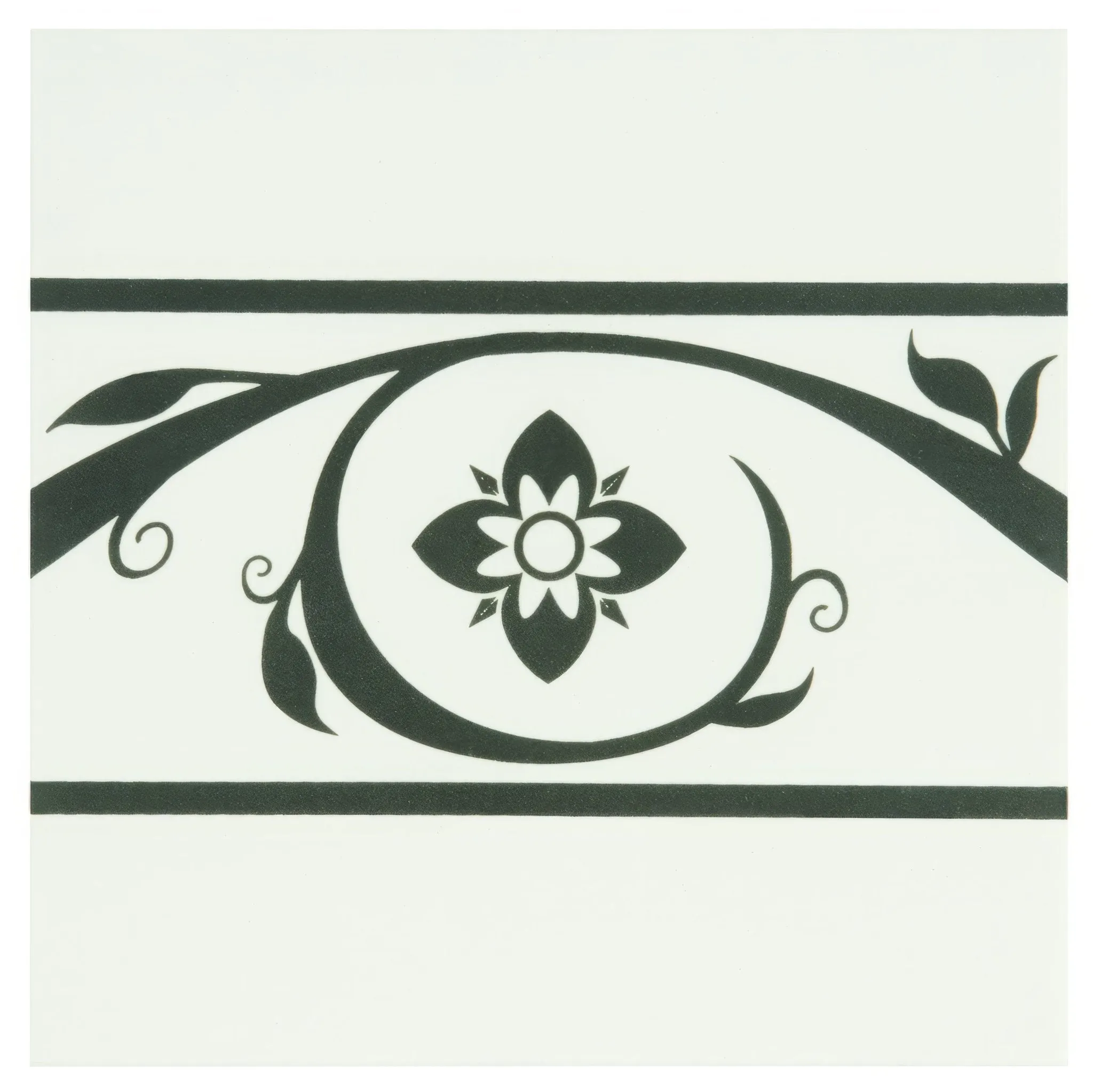 Saxon Border Black on White
