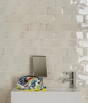 Seaton Crackle Ceramic White Sands