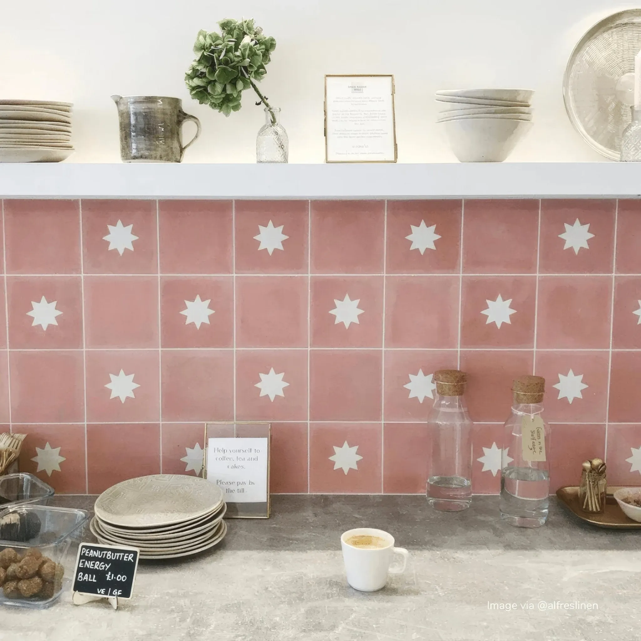 Small Rose Tile
