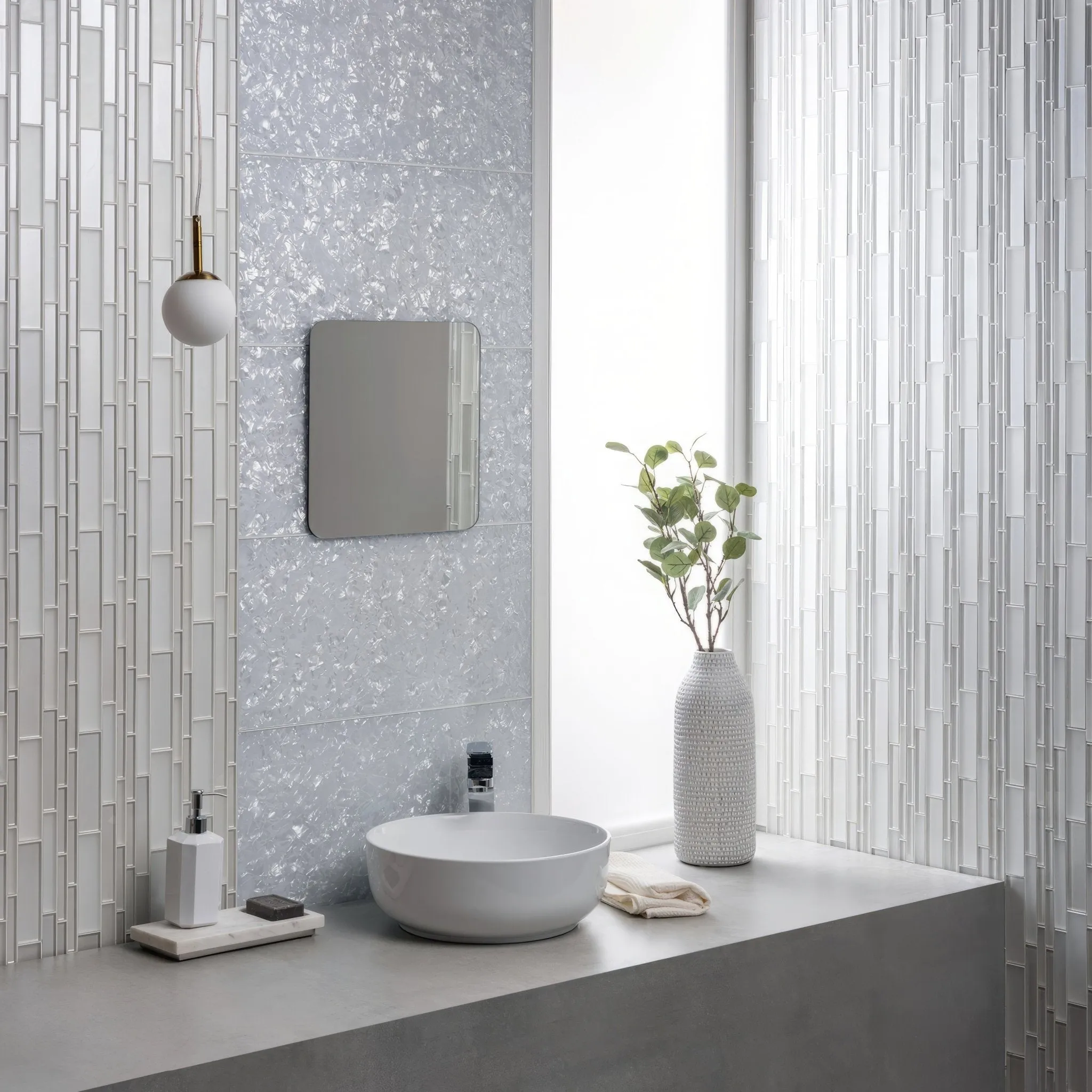 Solinda Mixed Format Mosaic