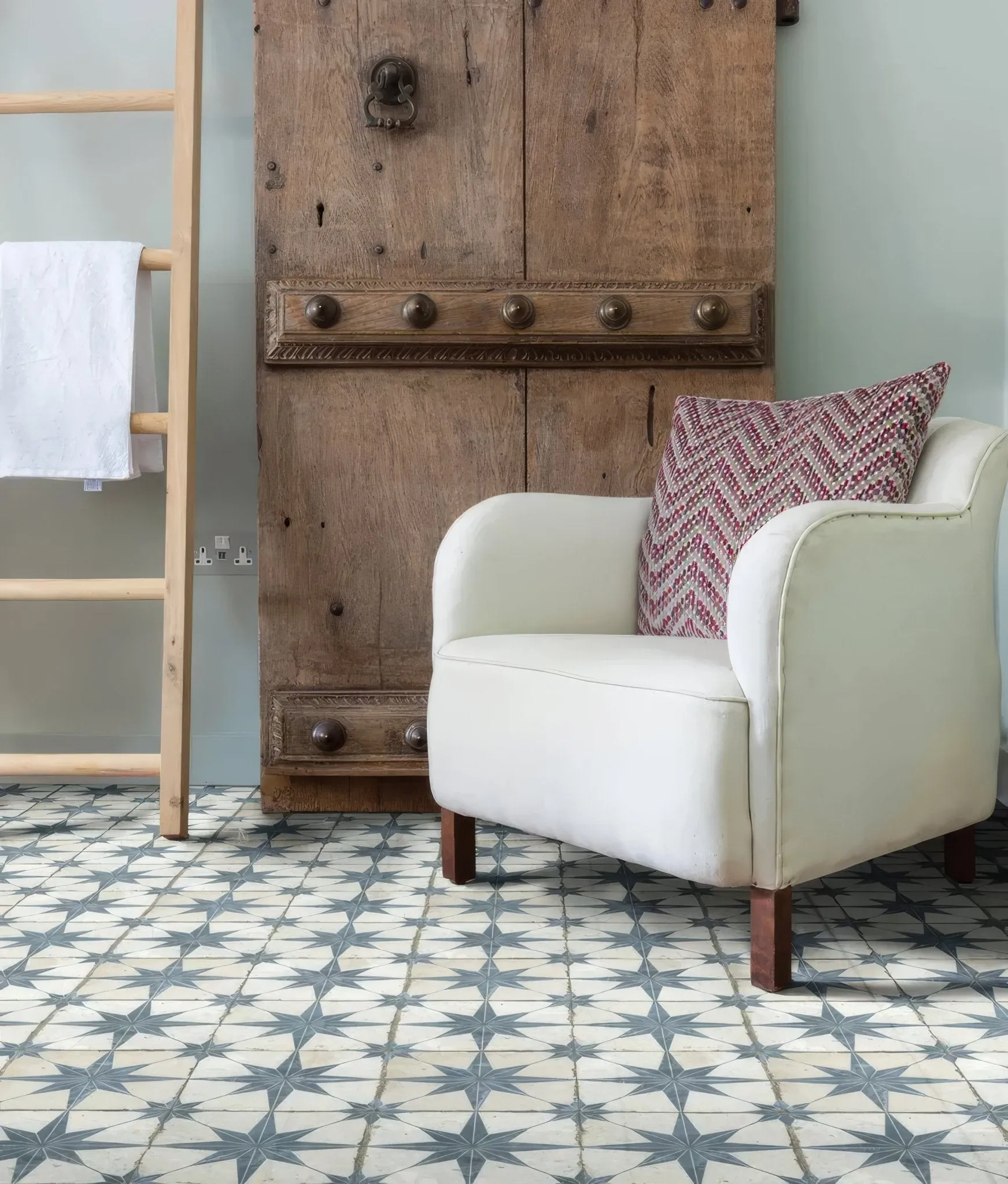 Spitalfields Ceramic Retro Star Blue