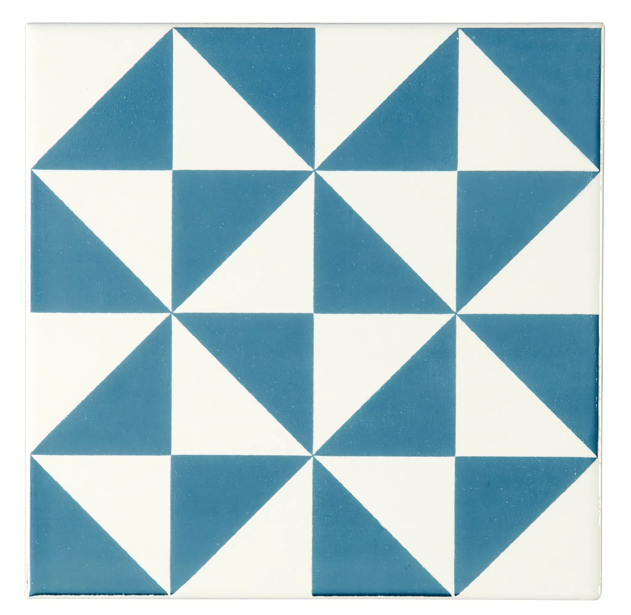 St Malo Blue on Brilliant White