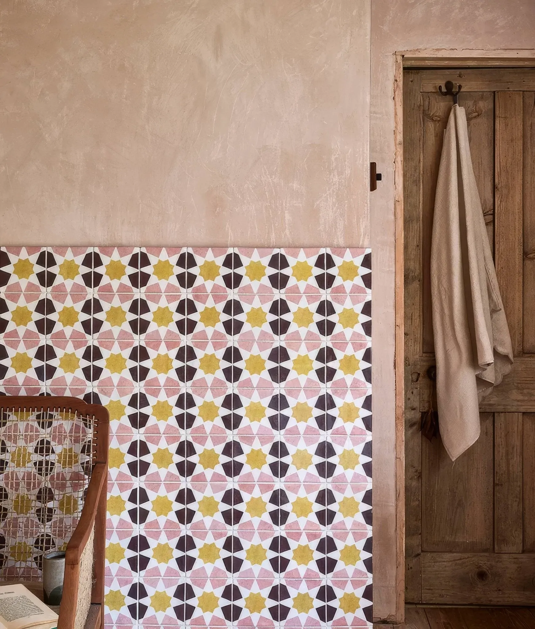 Studio Souk yellow Star Ceramic