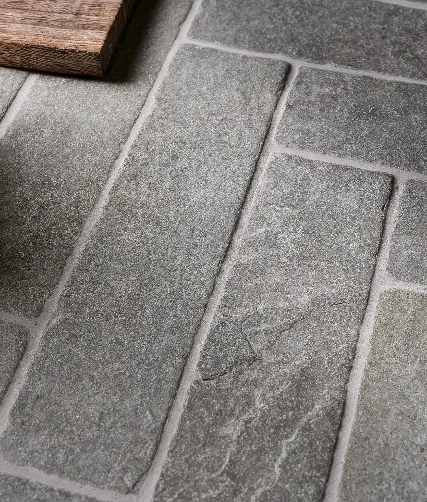 Tyrone Limestone Parquet Seasoned Finish