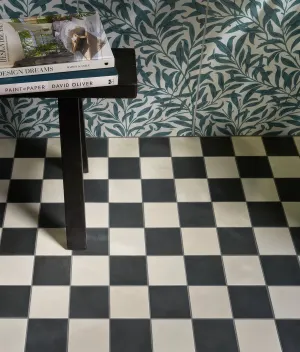 Victorian Style Porcelain Chess Mono B
