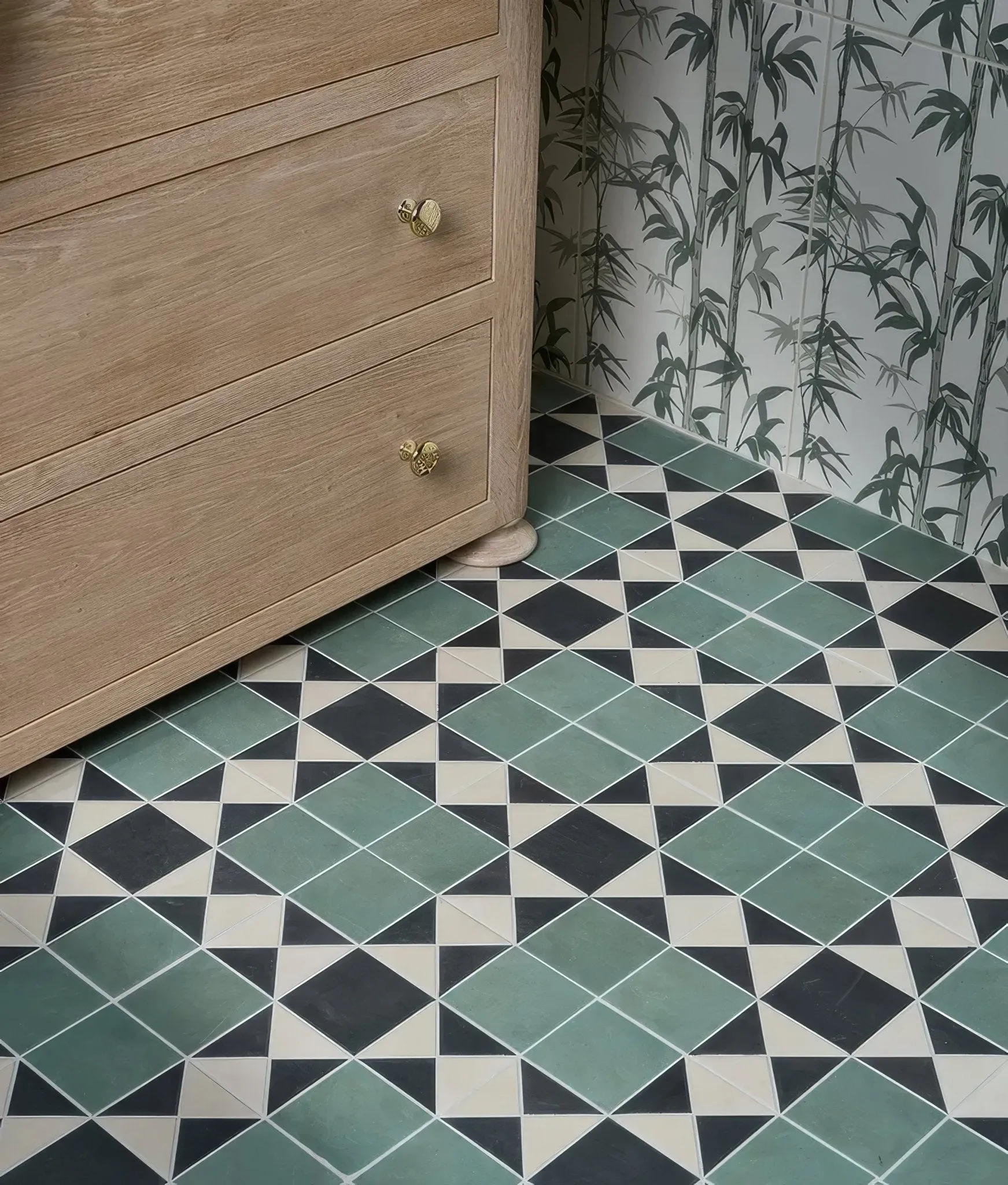 Victorian Style Porcelain Finchley Pattern Forest green