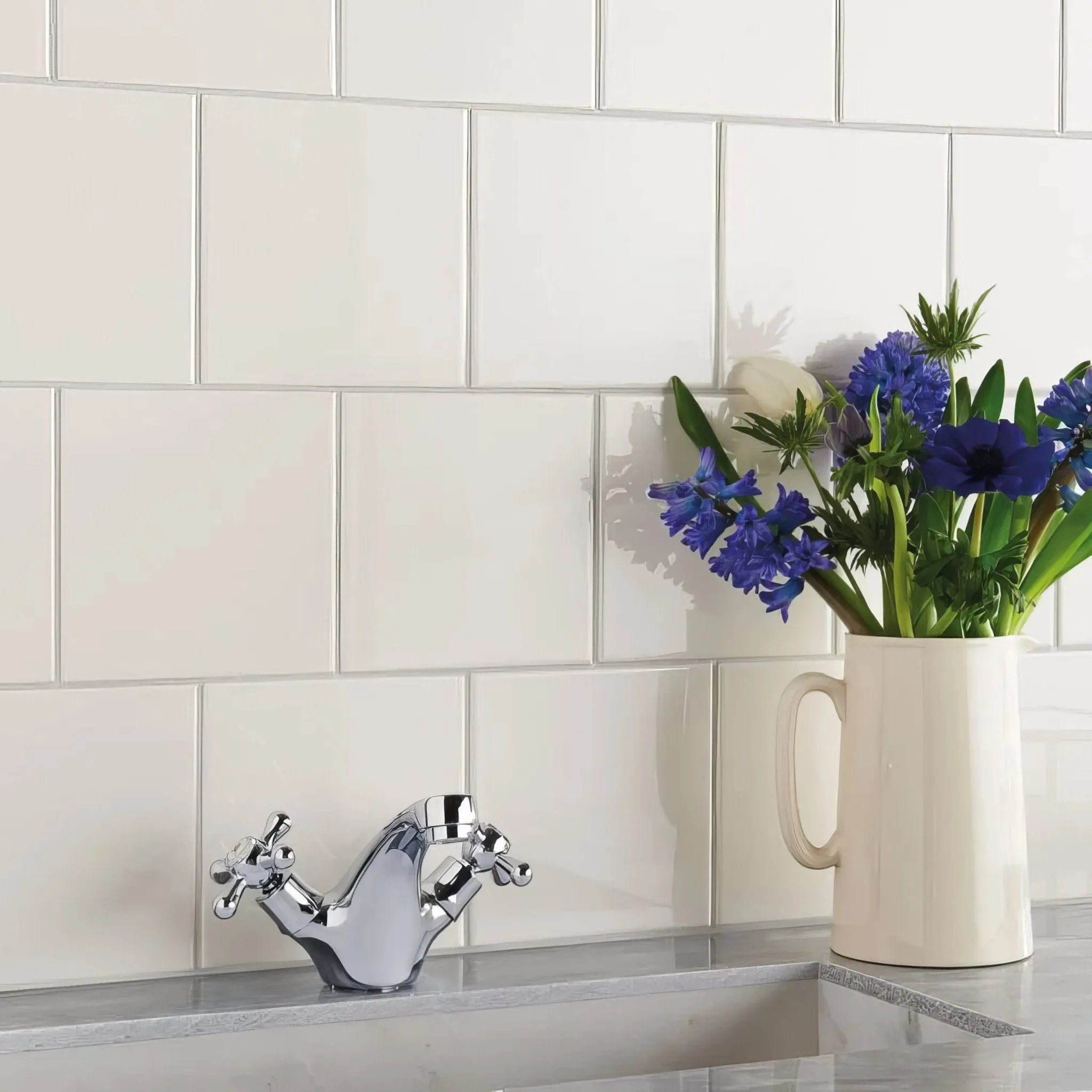 Vintage White Field Tile