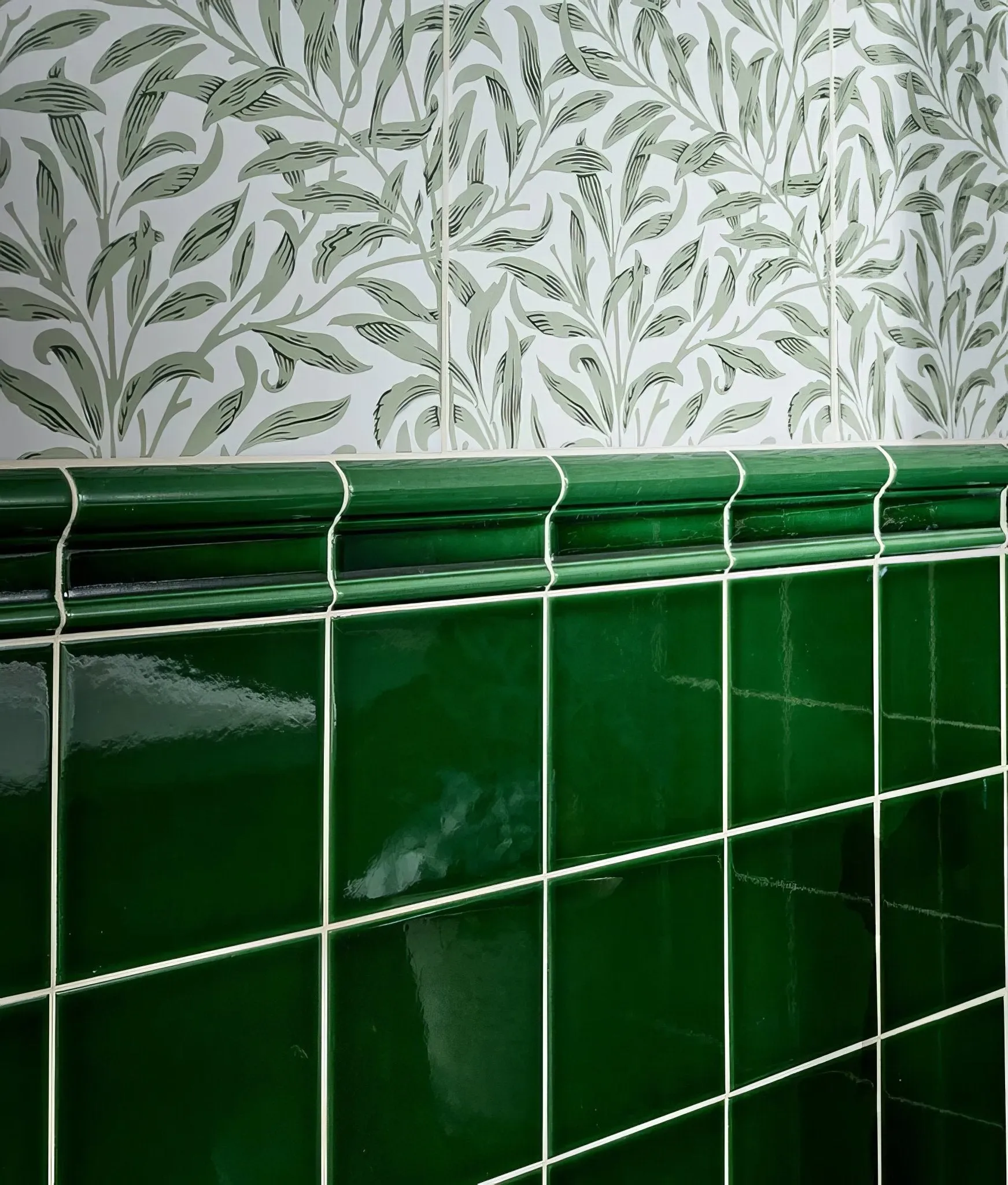 Wall Ceramic Olive Green Square Crackle Glaze