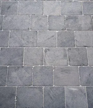 Wexford Limestone Cobble Tumbled Finish