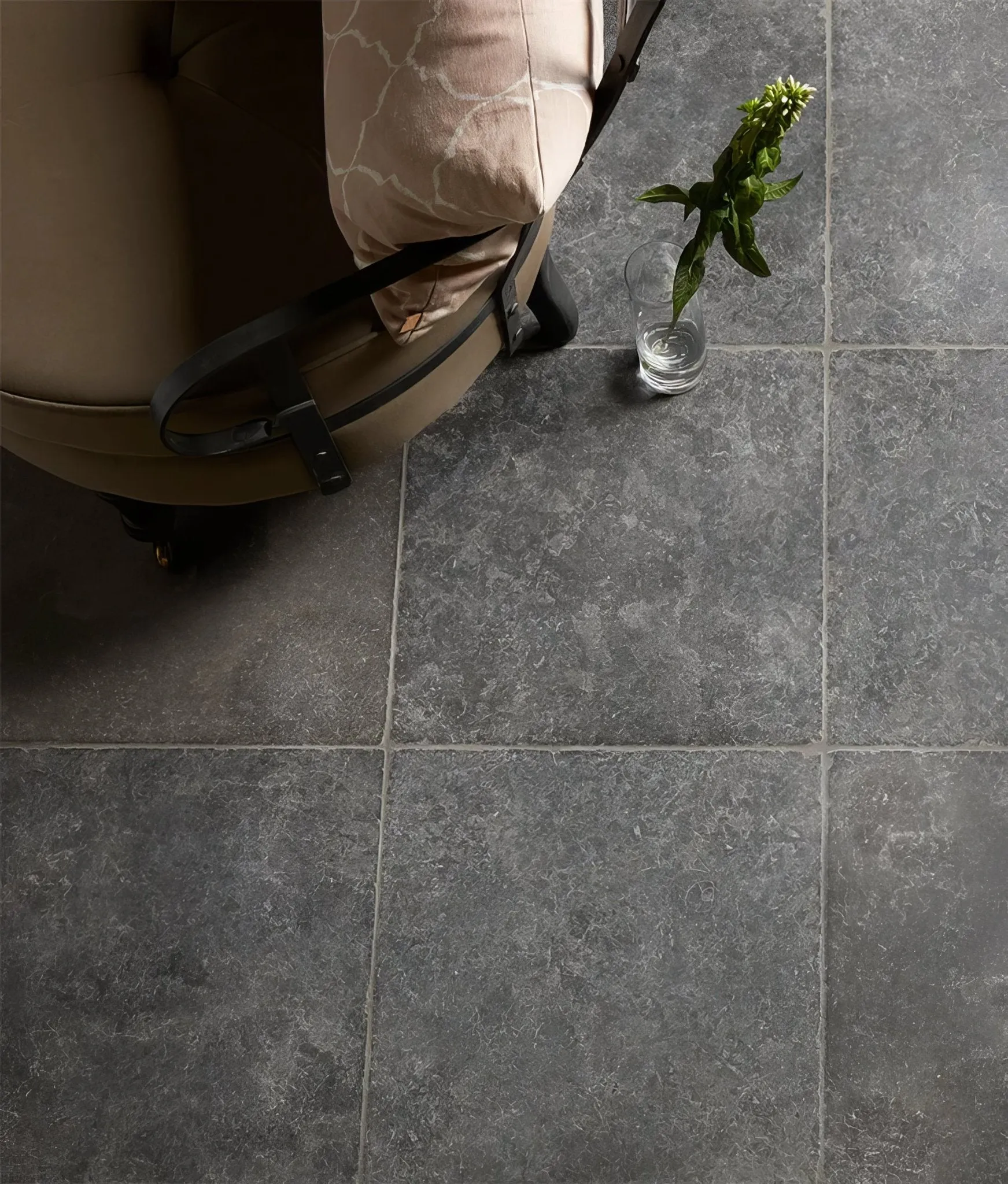 Zuber Limestone Tumbled Finish